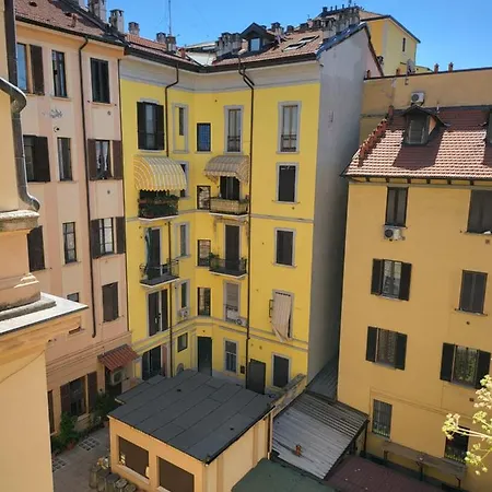 Apartment Delizioso Bilocale In Zona Fondazione Prada 4 Piano Senza Ascensore